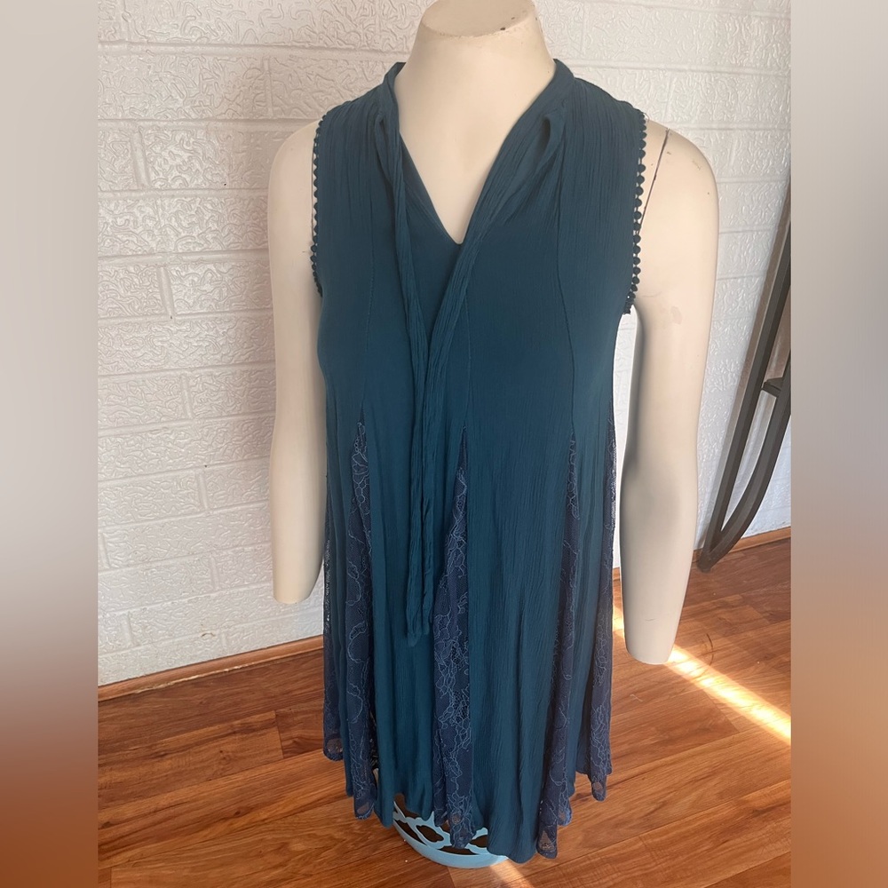 Blue dress